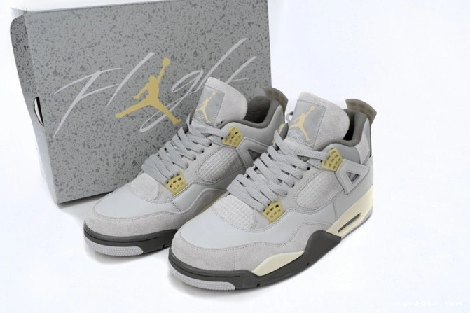 Retro DV3742-021 Dust Jordan 4 Photon SE Craft 0817